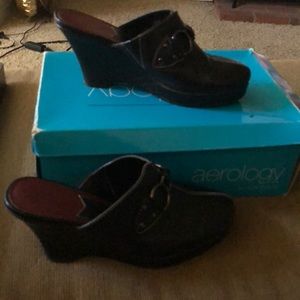 Paulie Aerology shoes